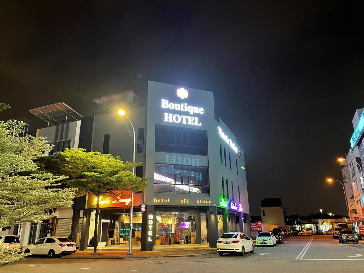 Victoria Station Hotel Melaka Exterior photo